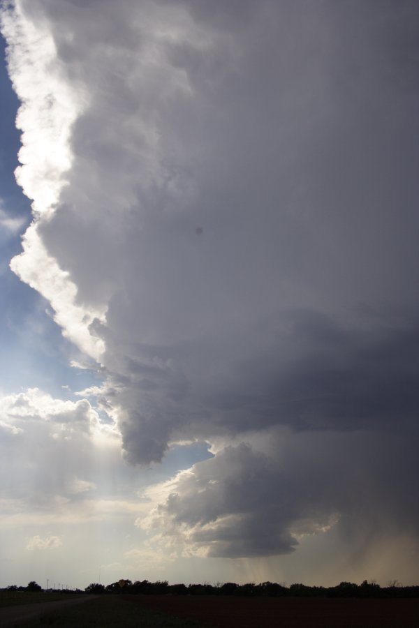 cumulonimbus supercell_thunderstorm : Matador, Texas, USA   3 May 2006