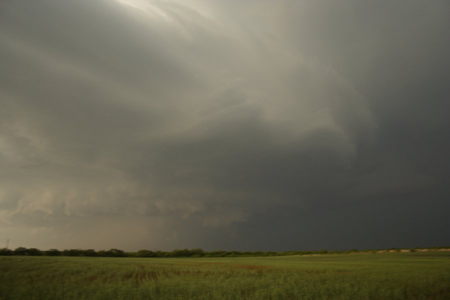 cumulonimbus thunderstorm_base : Jayton, Texas, USA   3 May 2006