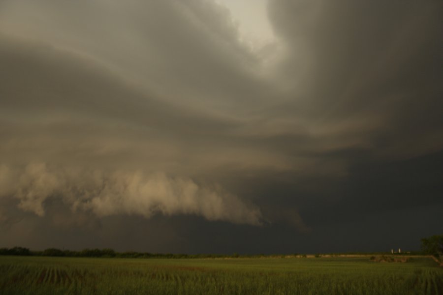 cumulonimbus thunderstorm_base : Jayton, Texas, USA   3 May 2006