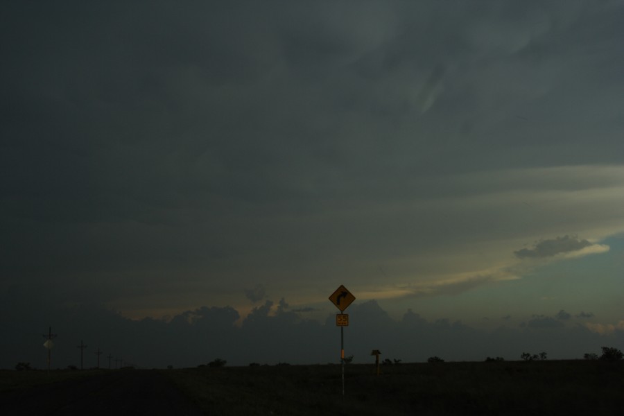 anvil thunderstorm_anvils : Seminole, Texas, USA   5 May 2006