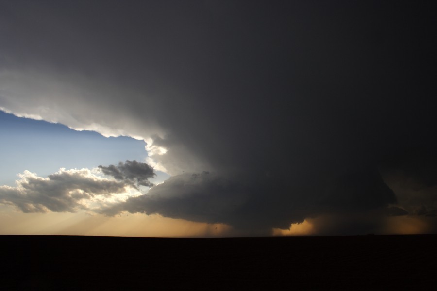 wallcloud thunderstorm_wall_cloud : Patricia, Texas, USA   5 May 2006