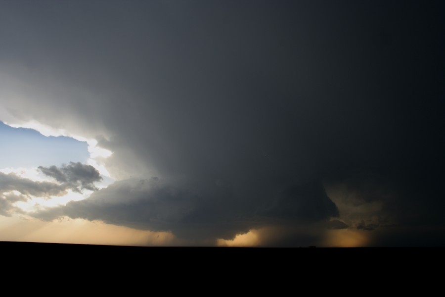 wallcloud thunderstorm_wall_cloud : Patricia, Texas, USA   5 May 2006