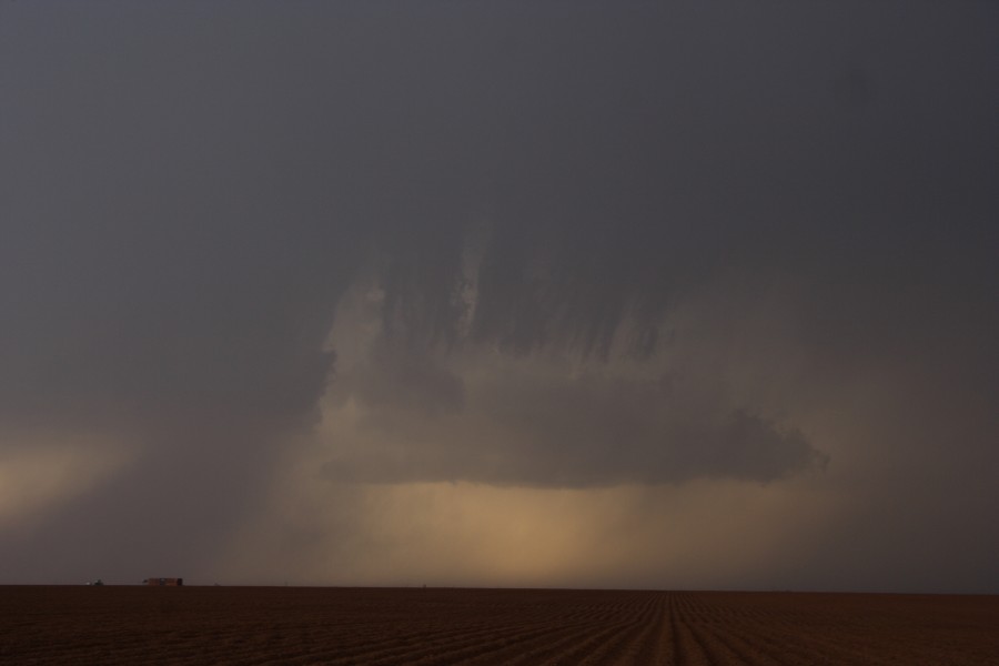 wallcloud thunderstorm_wall_cloud : Patricia, Texas, USA   5 May 2006