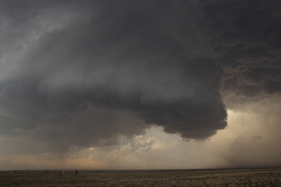 cumulonimbus thunderstorm_base : Patricia, Texas, USA   5 May 2006