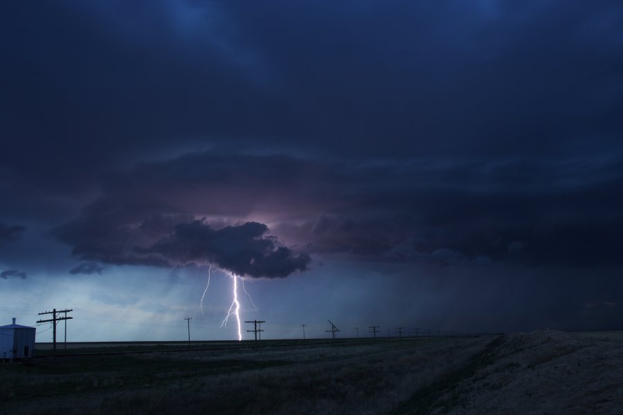 shelfcloud shelf_cloud : near Haswell, Colorado, USA   22 May 2006