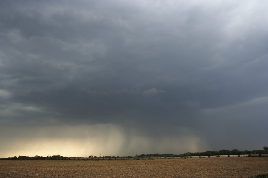 raincascade precipitation_cascade : W of Grand Island, Nebraska, USA   23 May 2006