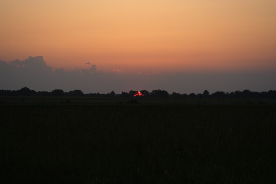 sunset sunset_pictures : N of Joplin, Missouri, USA   24 May 2006