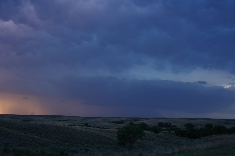 mammatus mammatus_cloud : N of Woodward, Oklahoma, USA   25 May 2006