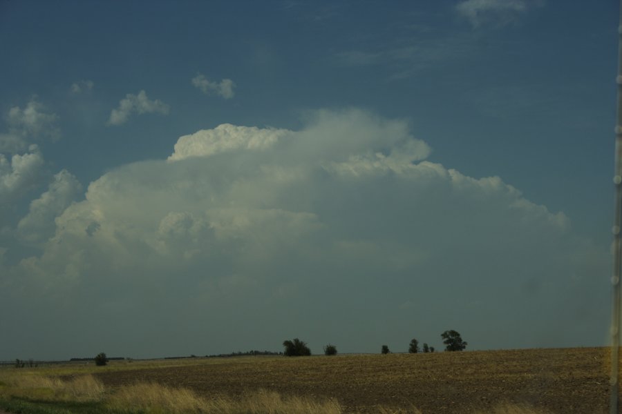 cumulonimbus supercell_thunderstorm : SW of Hoxie, Kansas, USA   26 May 2006