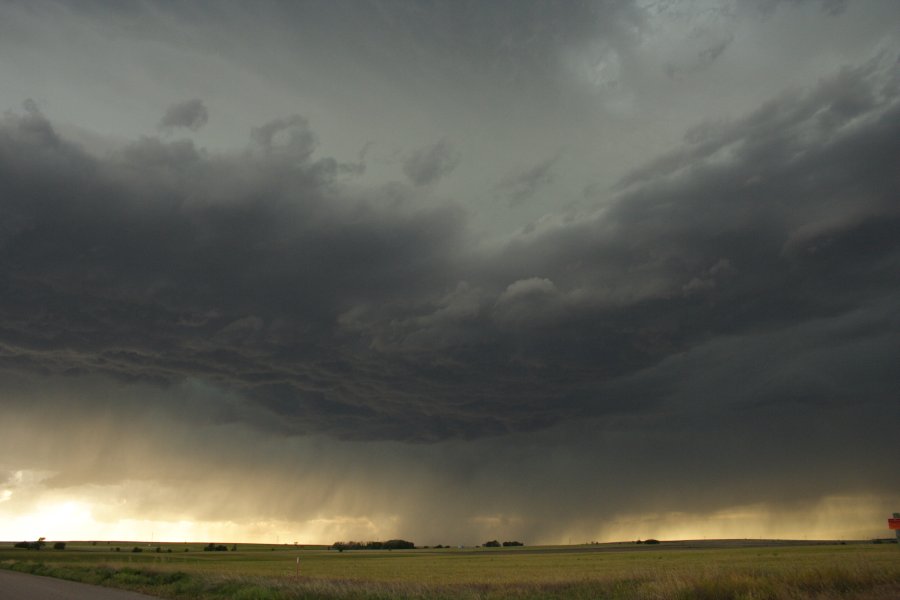 cumulonimbus thunderstorm_base : SW of Hoxie, Kansas, USA   26 May 2006