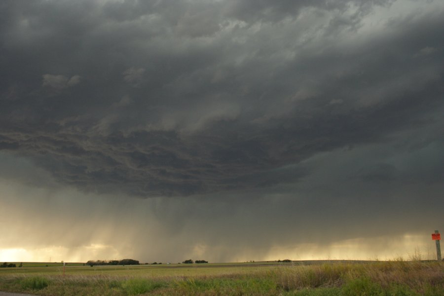 cumulonimbus thunderstorm_base : SW of Hoxie, Kansas, USA   26 May 2006