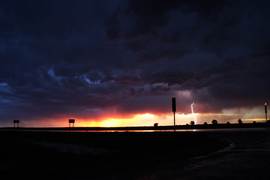 sunset sunset_pictures : near Hoxie, Kansas, USA   26 May 2006