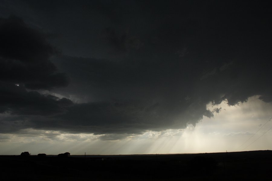 wallcloud thunderstorm_wall_cloud : Bismark, North Dakota, USA   27 May 2006