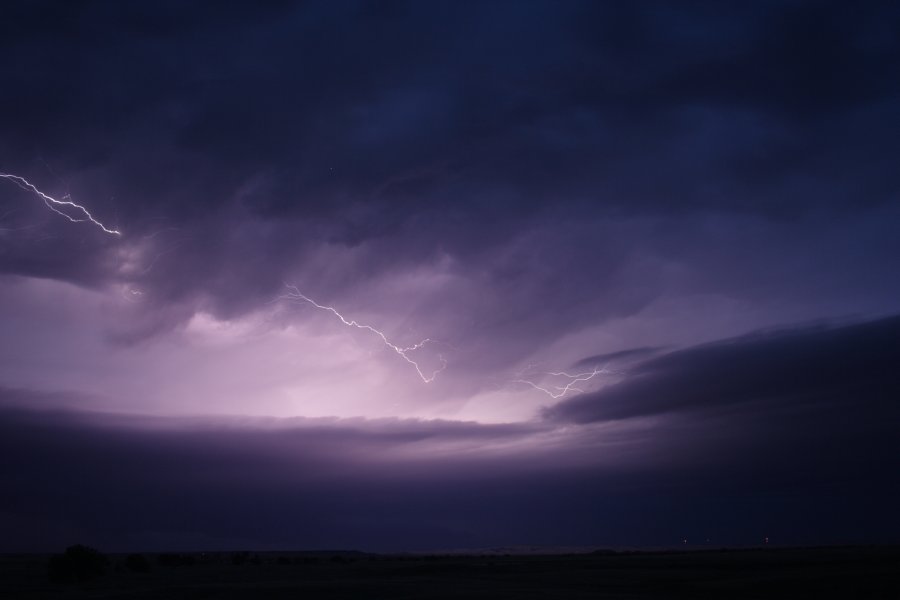 lightning lightning_bolts : near Rapid City, South Dakota, USA   28 May 2006