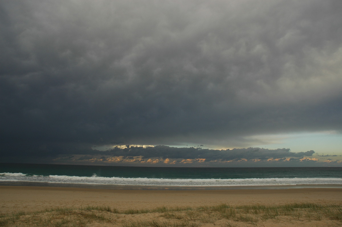 anvil thunderstorm_anvils : Currumbin, QLD   28 May 2006