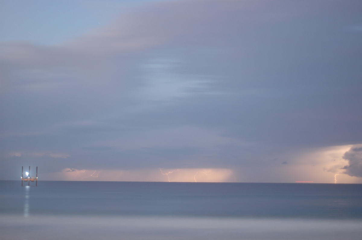 lightning lightning_bolts : Currumbin, QLD   28 May 2006