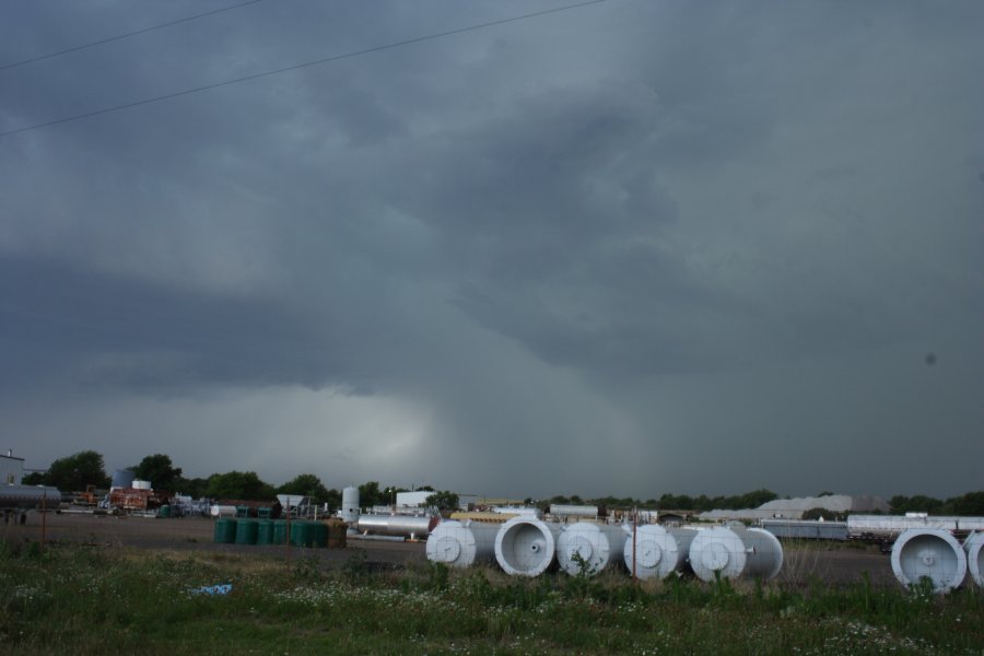 cumulonimbus thunderstorm_base : near Sayre, Oklahoma, USA   30 May 2006