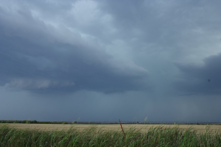 cumulonimbus thunderstorm_base : near Mangum, Oklahoma, USA   30 May 2006