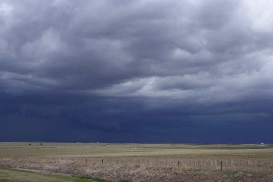 cumulonimbus supercell_thunderstorm : E of Limon, Colorado, USA   31 May 2006