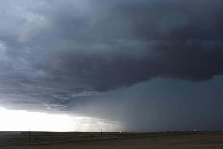 cumulonimbus thunderstorm_base : E of Limon, Colorado, USA   31 May 2006