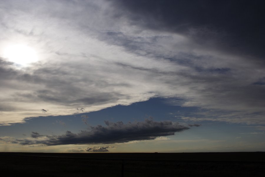 cirrostratus cirrostratus_cloud : E of Limon, Colorado, USA   31 May 2006