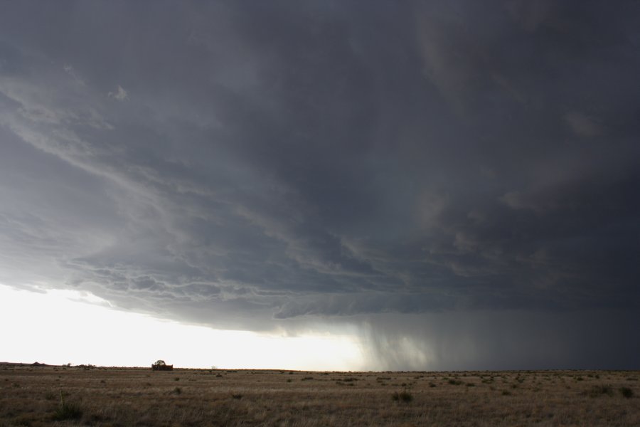 wallcloud thunderstorm_wall_cloud : N of Clayton, New Mexico, USA   2 June 2006