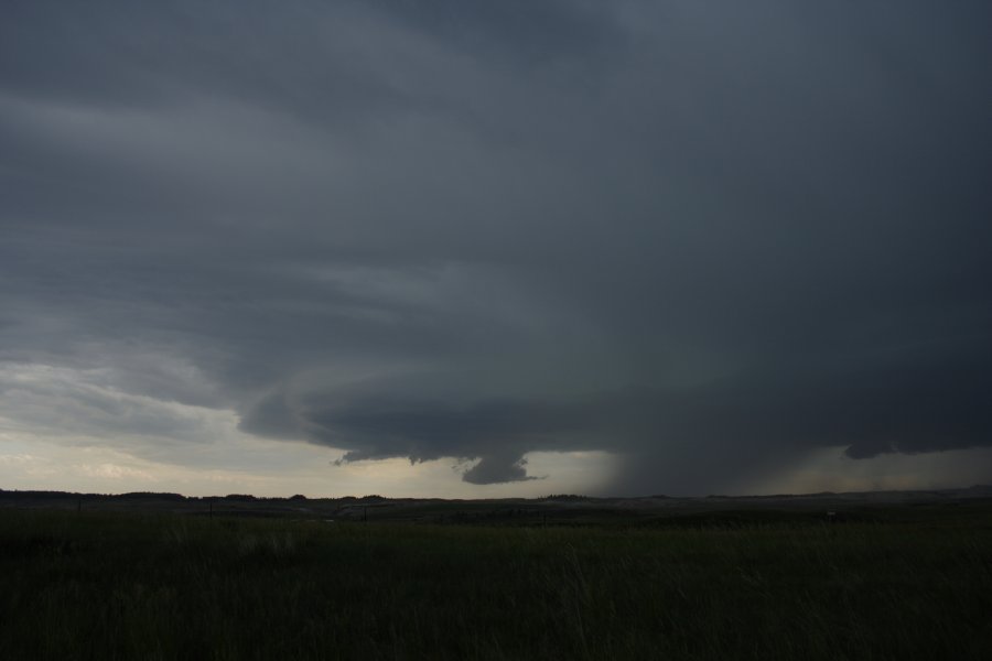 cumulonimbus thunderstorm_base : E of Billings, Montana, USA   8 June 2006