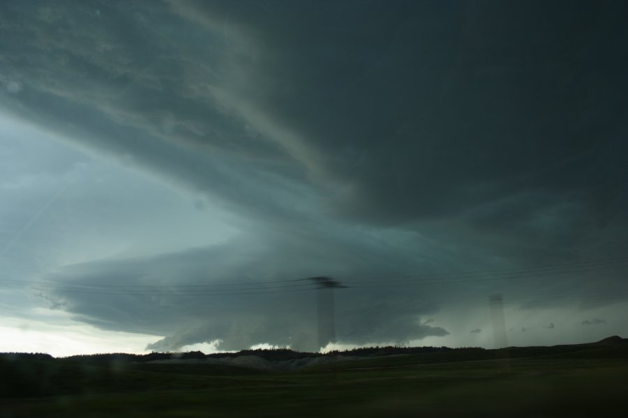 cumulonimbus supercell_thunderstorm : E of Billings, Montana, USA   8 June 2006