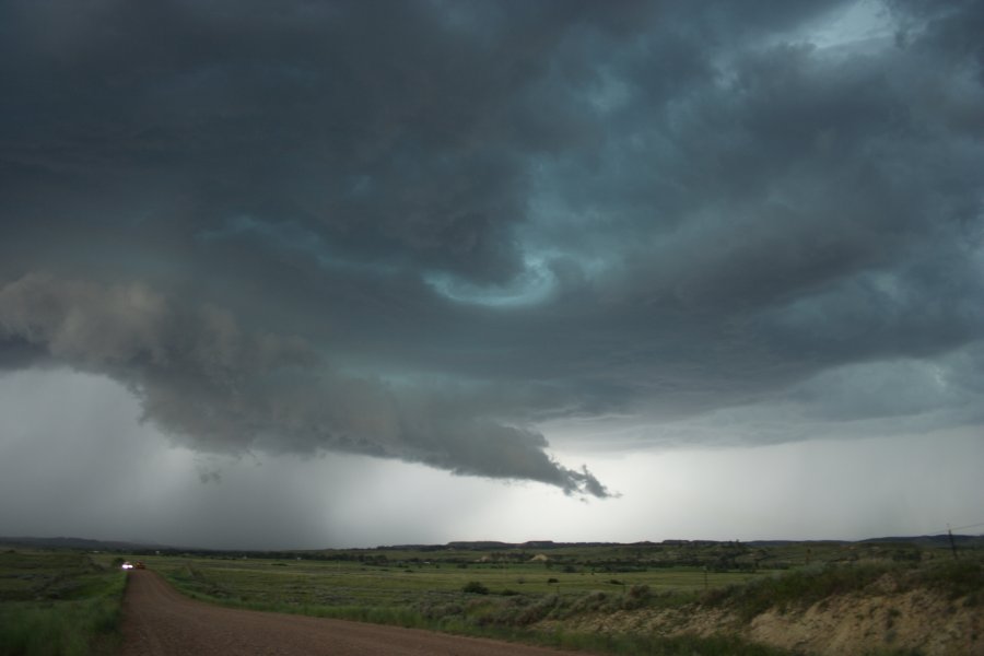 cumulonimbus supercell_thunderstorm : E of Billings, Montana, USA   8 June 2006