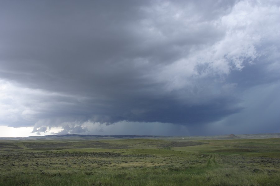 wallcloud thunderstorm_wall_cloud : NW of Newcastle, Wyoming, USA   9 June 2006