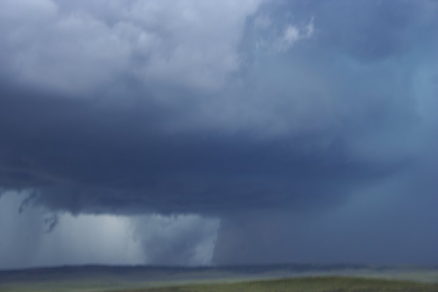 cumulonimbus supercell_thunderstorm : NW of Newcastle, Wyoming, USA   9 June 2006