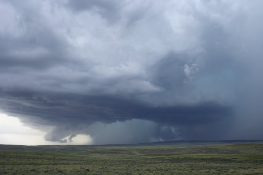 cumulonimbus supercell_thunderstorm : NW of Newcastle, Wyoming, USA   9 June 2006