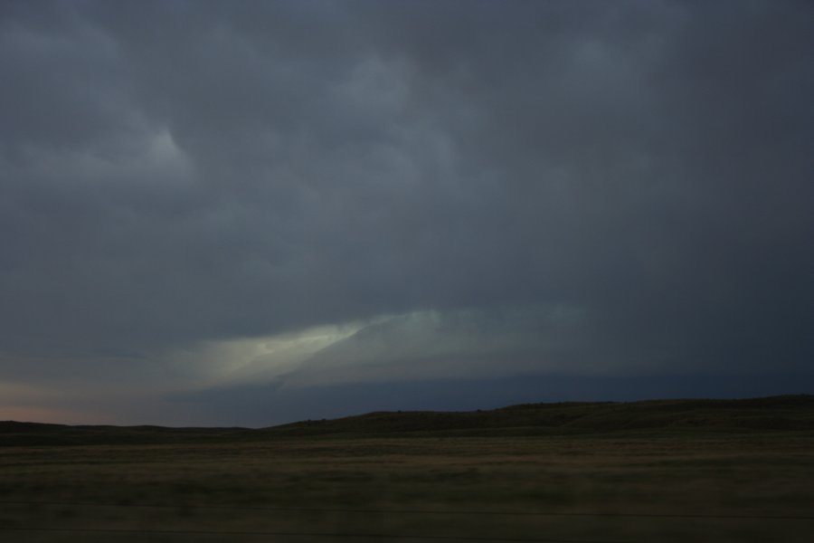 shelfcloud shelf_cloud : SE of Authur, Nebraska, USA   10 June 2006