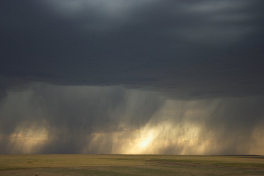 raincascade precipitation_cascade : S of Fort Morgan, Colorado, USA   11 June 2006