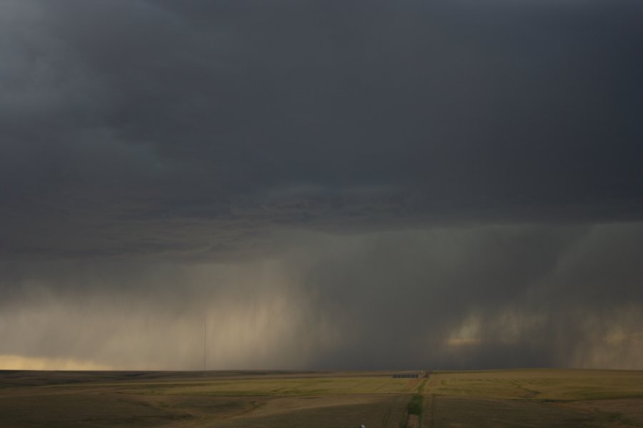 cumulonimbus thunderstorm_base : S of Fort Morgan, Colorado, USA   11 June 2006