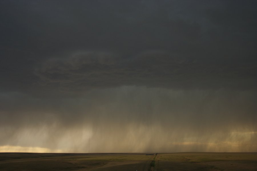 raincascade precipitation_cascade : S of Fort Morgan, Colorado, USA   11 June 2006