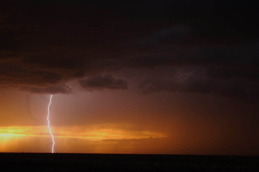 raincascade precipitation_cascade : S of Fort Morgan, Colorado, USA   11 June 2006