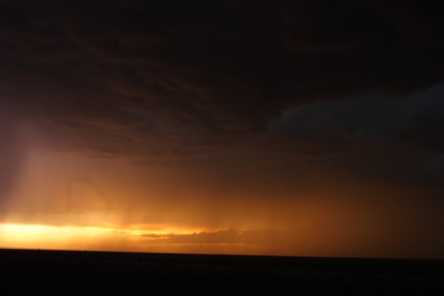 raincascade precipitation_cascade : S of Fort Morgan, Colorado, USA   11 June 2006