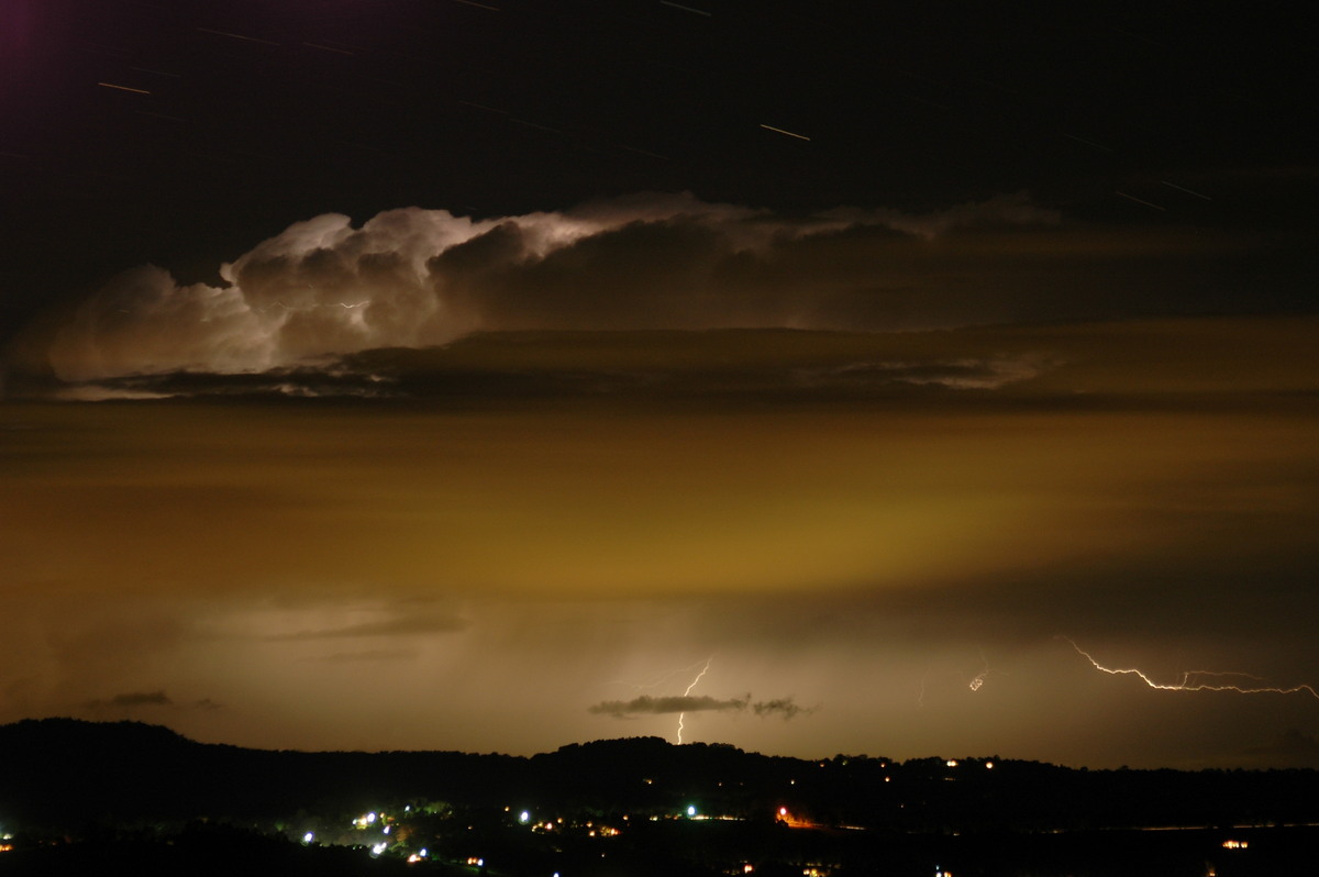 lightning lightning_bolts : McLeans Ridges, NSW   24 June 2006