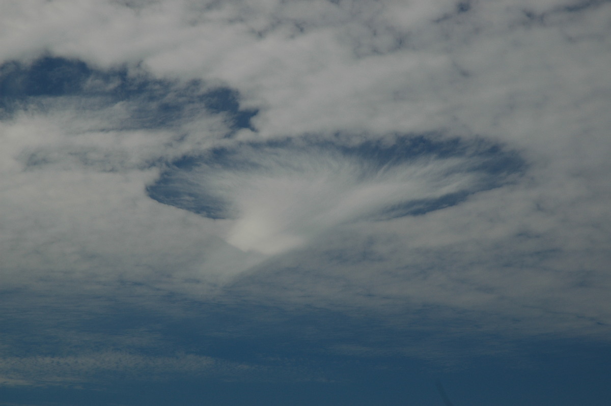 halosundog halo_sundog_crepuscular_rays : McLeans Ridges, NSW   17 August 2006