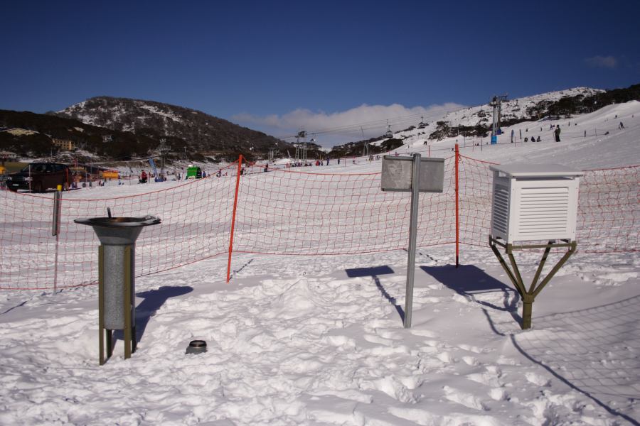 snow snow_pictures : Perisher Valley, NSW   20 August 2006