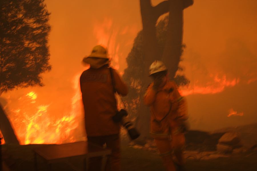 bushfire wild_fire : Pacific Park, NSW   24 September 2006