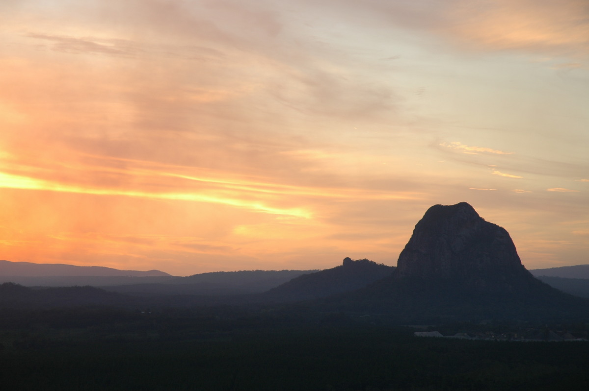sunset sunset_pictures : Glasshouse Mountains, QLD   28 October 2006