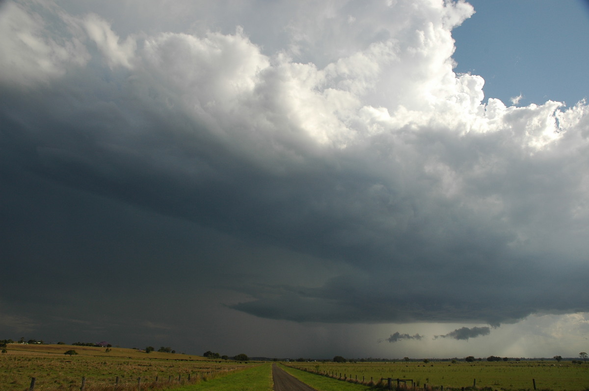 cumulonimbus thunderstorm_base : McKees Hill, NSW   1 November 2006