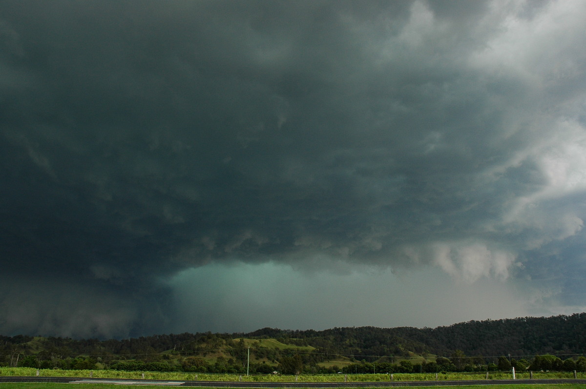 cumulonimbus thunderstorm_base : Wiangaree, NSW   8 November 2006