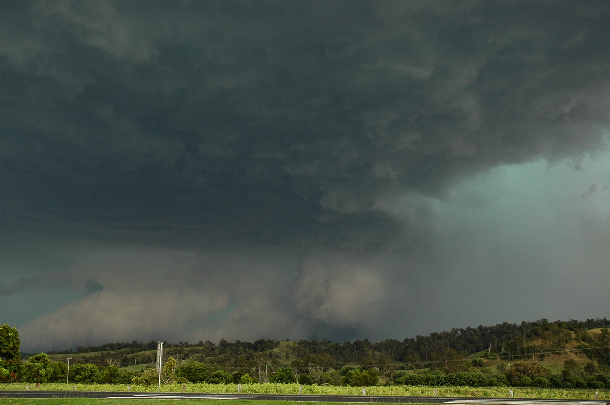 cumulonimbus thunderstorm_base : Wiangaree, NSW   8 November 2006