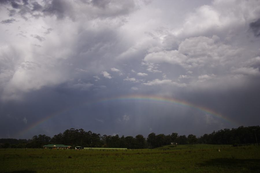 rainbow rainbow_pictures : S of Port Macquarie, NSW   13 November 2006