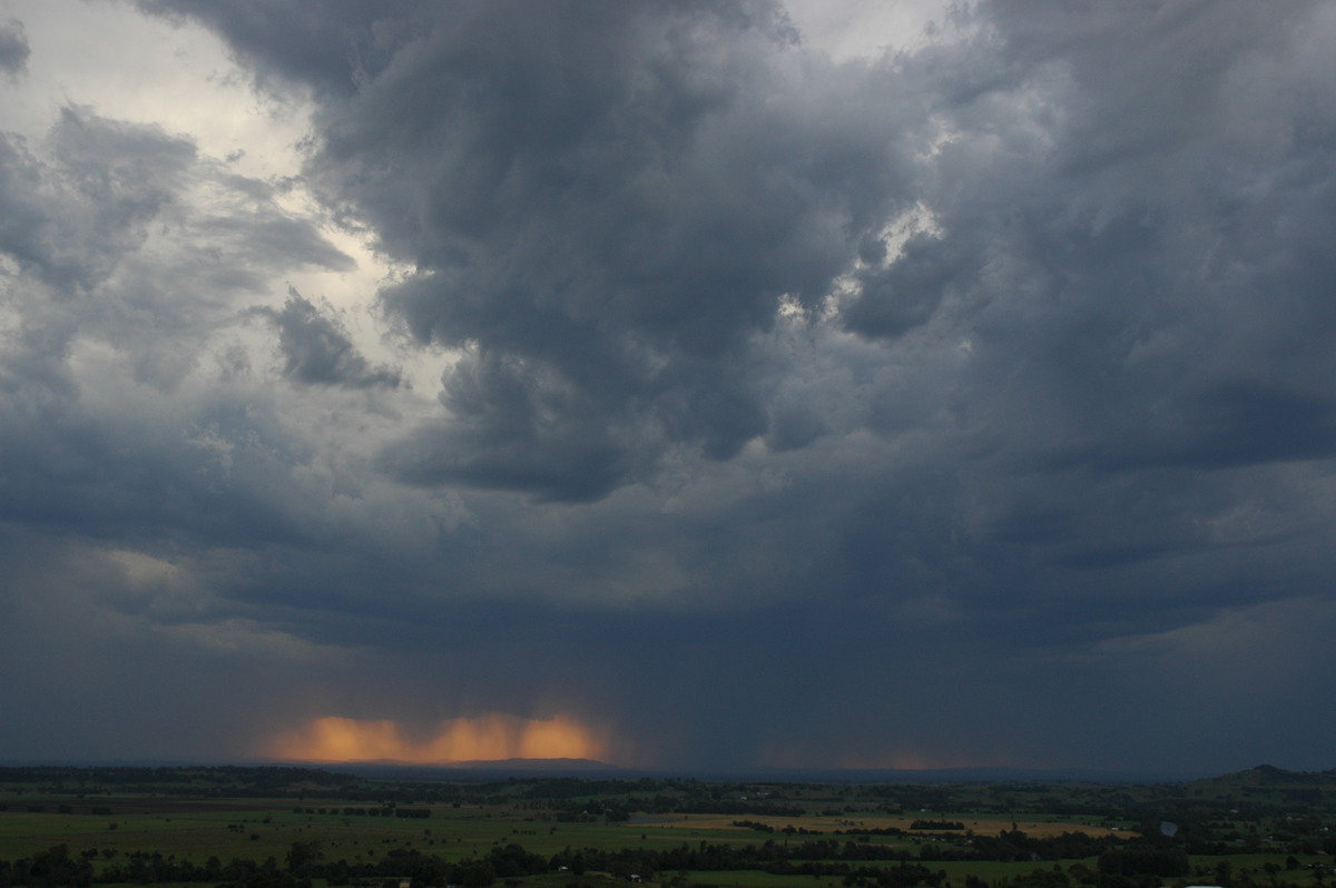 cumulonimbus thunderstorm_base : Wyrallah, NSW   13 November 2006