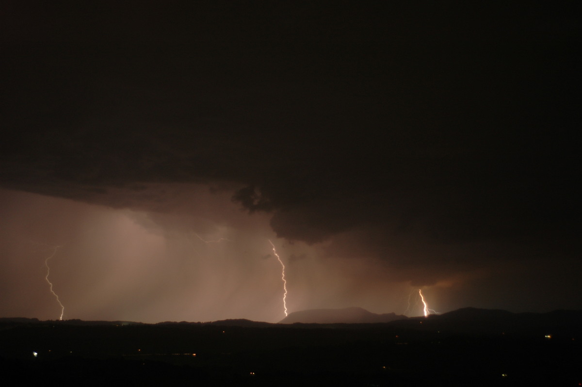 lightning lightning_bolts : McLeans Ridges, NSW   13 November 2006