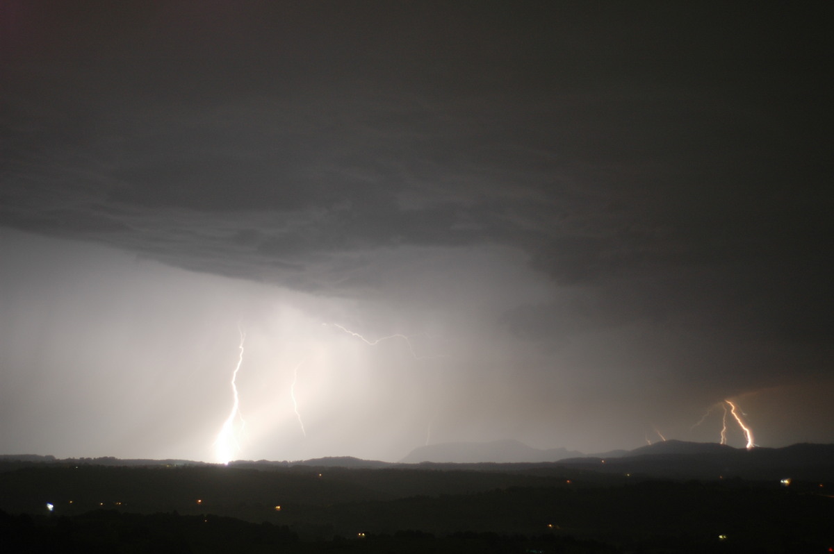 lightning lightning_bolts : McLeans Ridges, NSW   13 November 2006